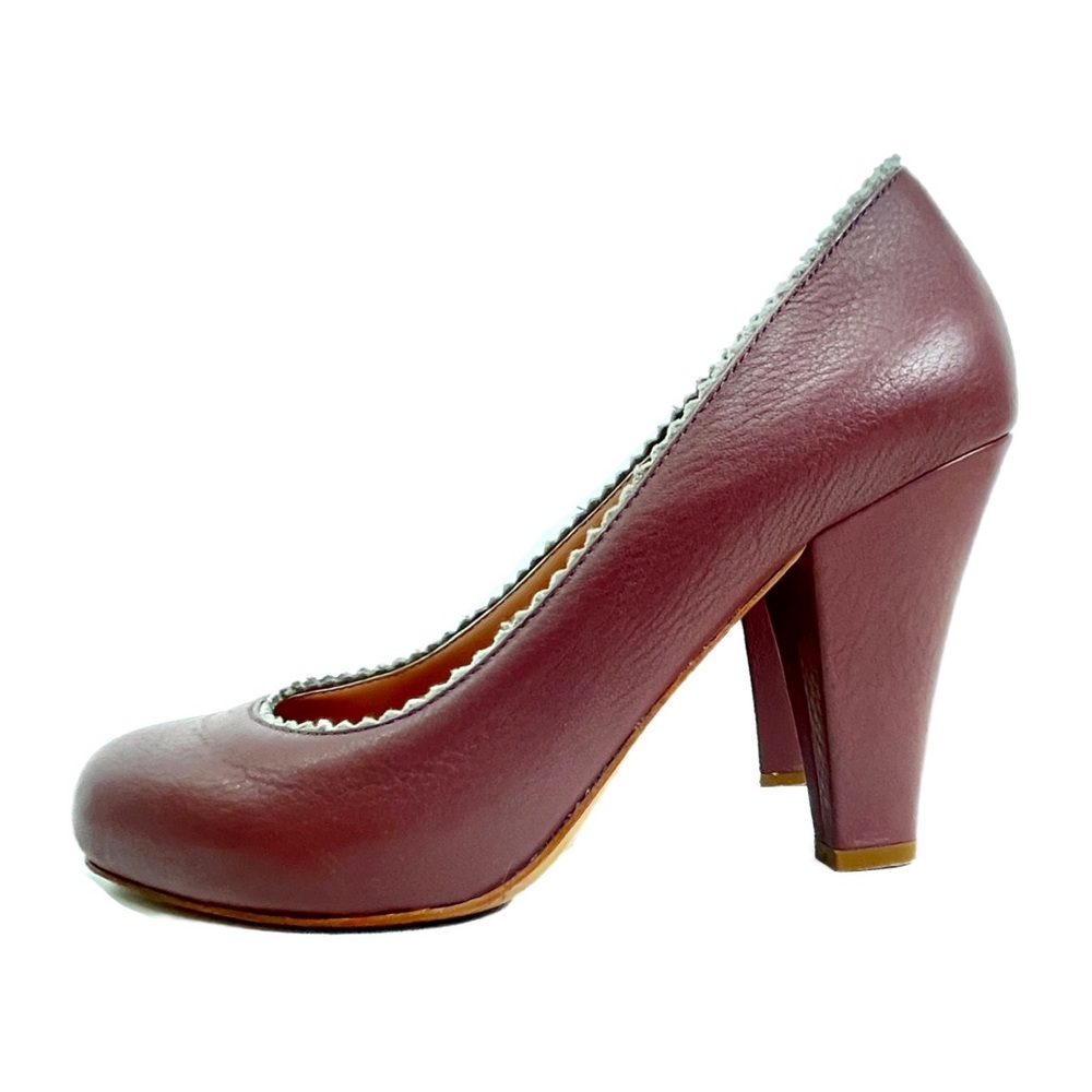 See By Chloe pump. Size EU 38 / US 7.5